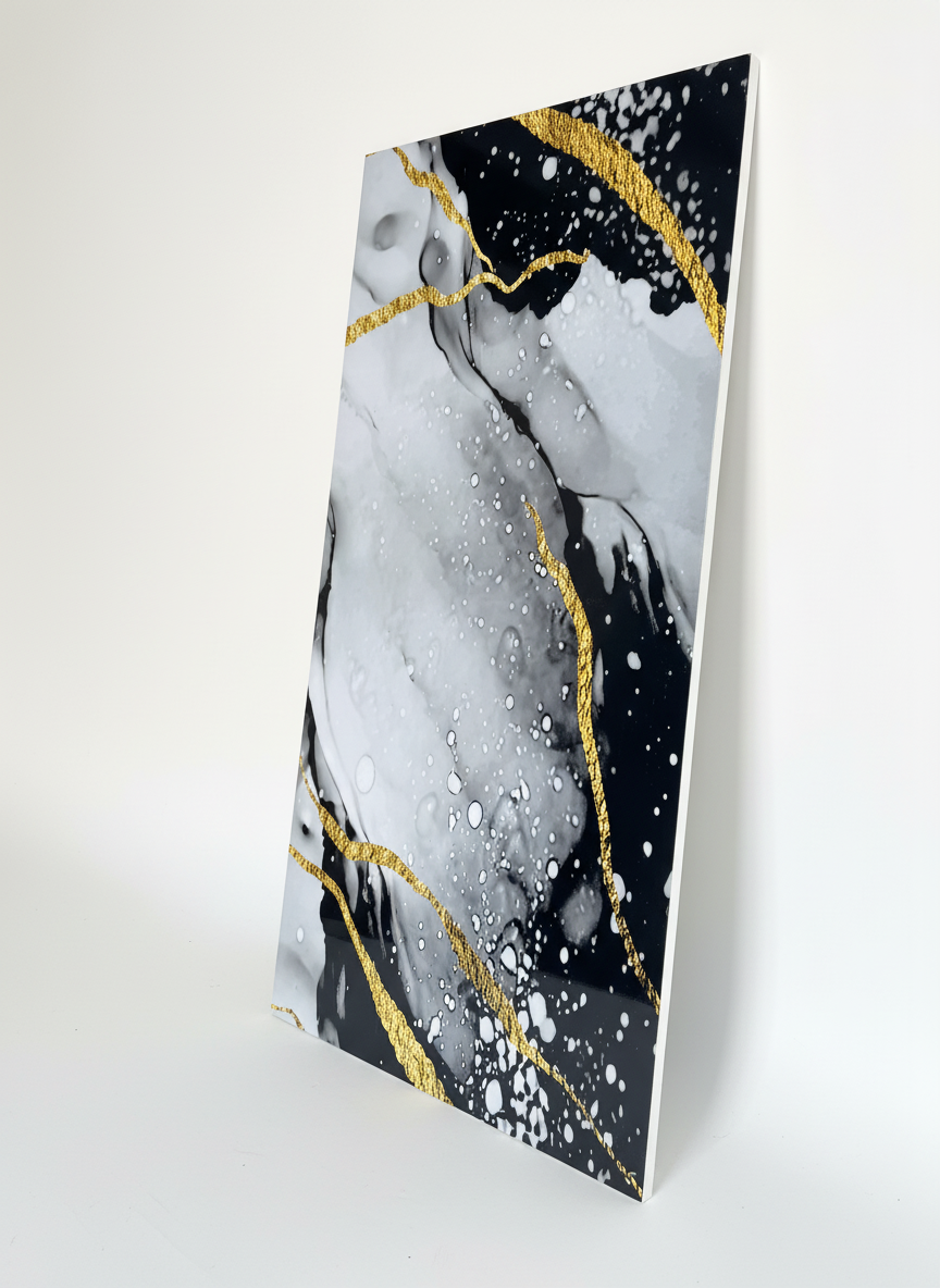 ПВЦ панел Нощен Ефект – черно-бяло със златни пръски (122×260 см)